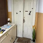 Felix Apartman *