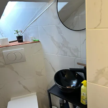 Felix Apartment